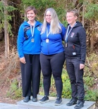 50m pistoolin mitalikolmikko. 
Vas. Elina Silver, Susanna Saksa ja Heli Fagerström.